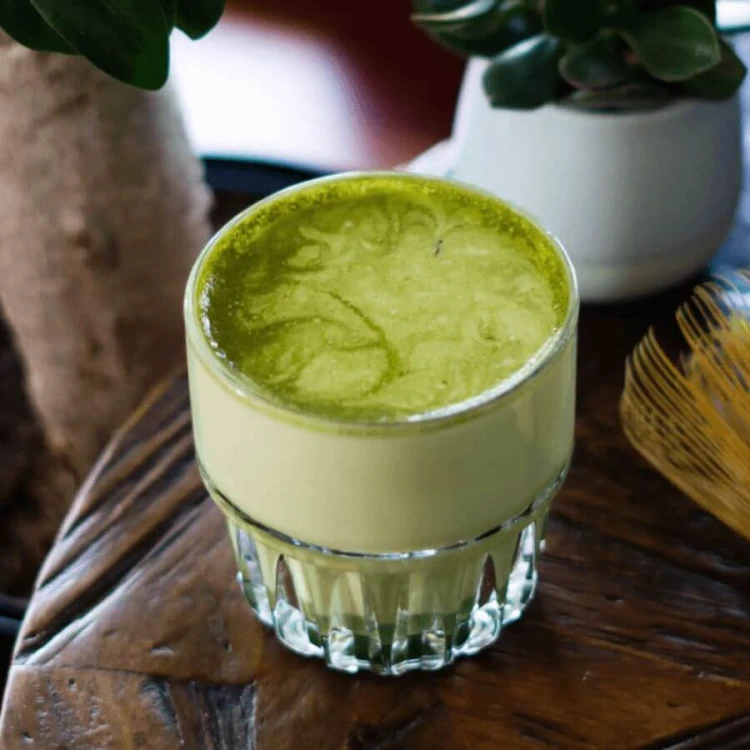 MOYA Matcha Codzienna organiczna japońska herbata w puszce 30g | CoffeeLove