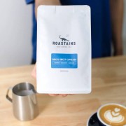 Roastains Brazylia Sweet Espresso 1 kg | CoffeeLove