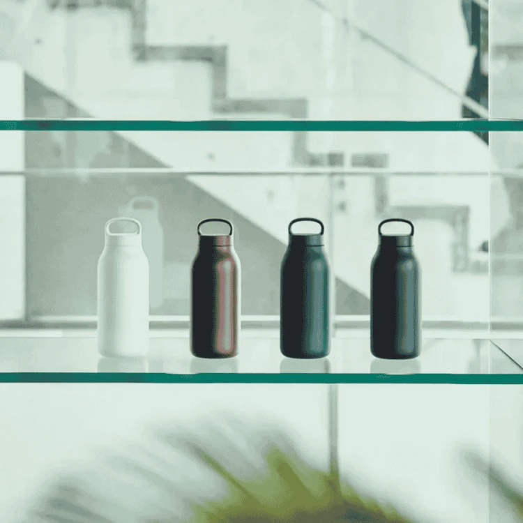 Kinto Water Tumbler biały 550 ml | CoffeeLove