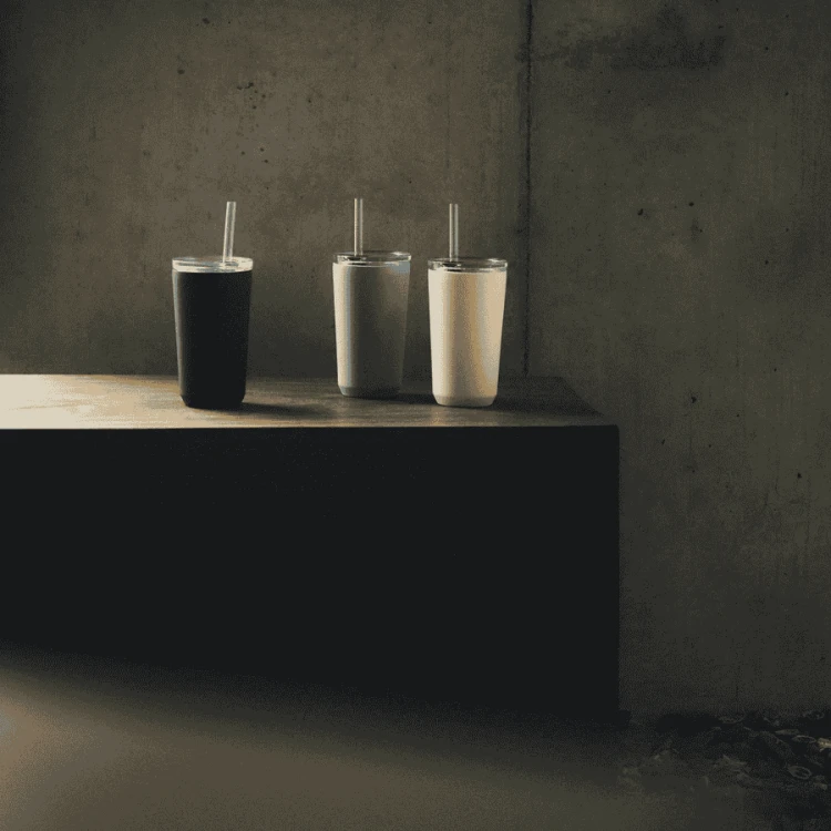 Kinto to go Tumbler black 480 ml | CoffeeLove